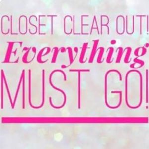 🛍Make an offer TODAY 💕